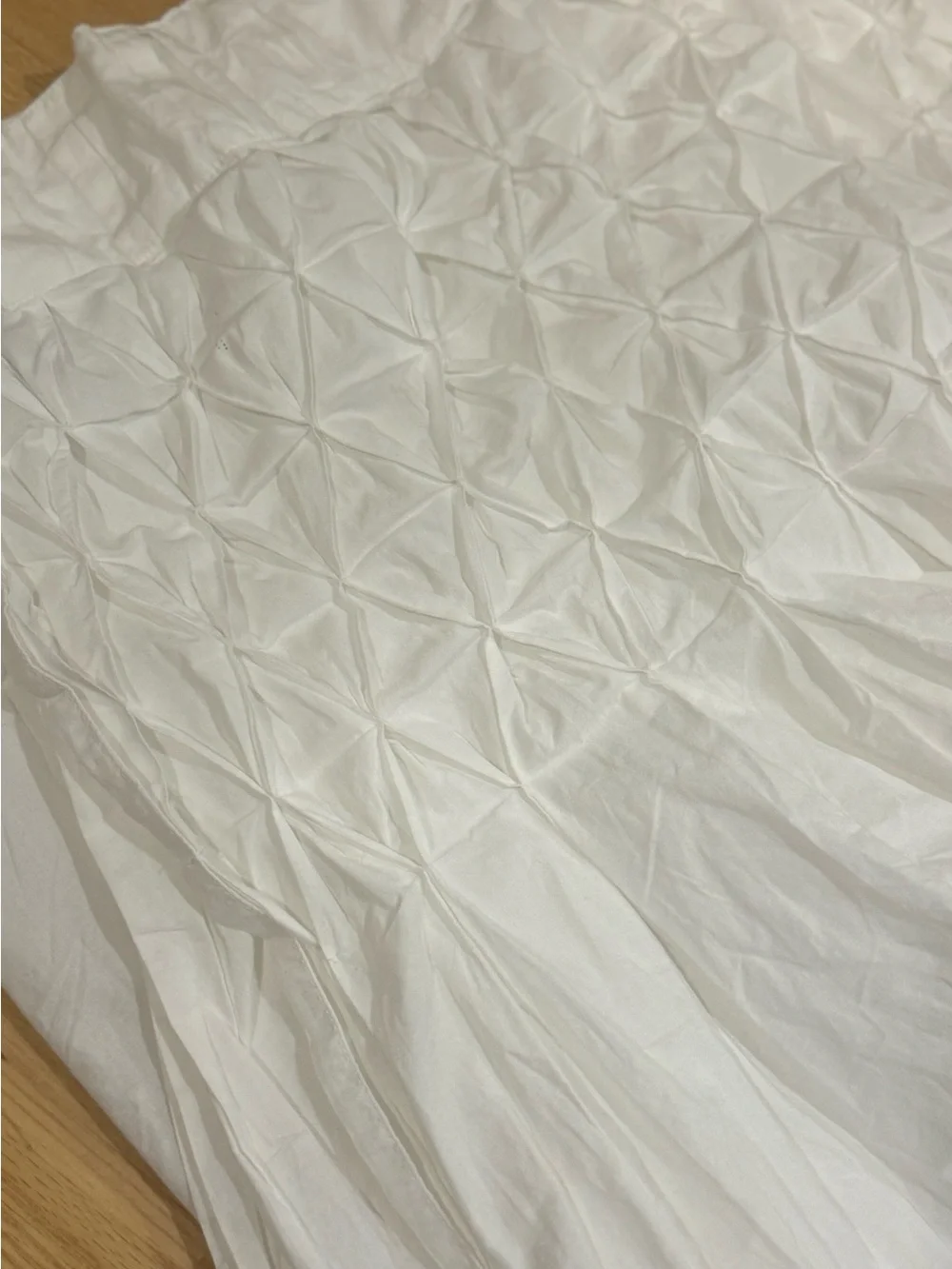 Rachel Ashwell's Simply Shabby Chic  white smocked/pintuck  1/ Curtain Panel